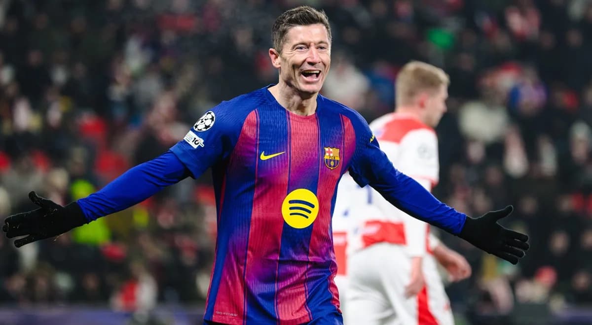 Humor nie opuszczał Lewandowskiego po meczu ze Slavią. Tak skomentował samobója