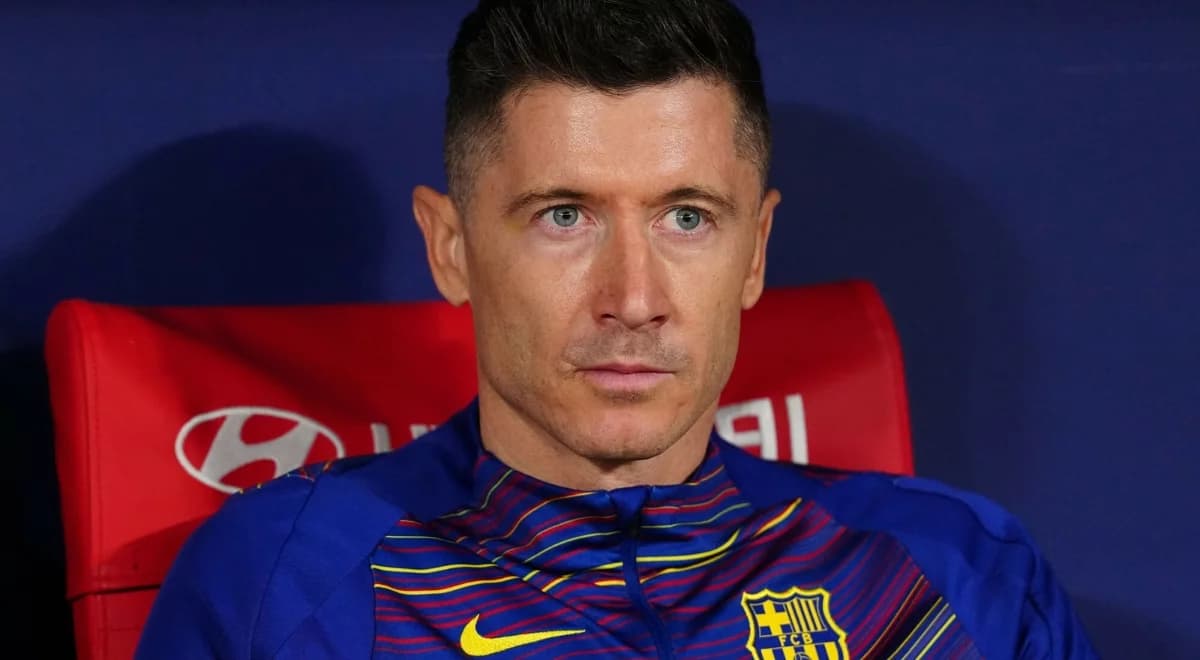 Oni mają zastąpić Lewandowskiego. Barcelona już nie czeka