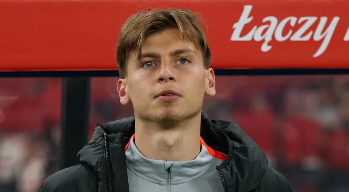 Polak ma zastąpić Bednarka w reprezentacji. Chce go klub z Premier League