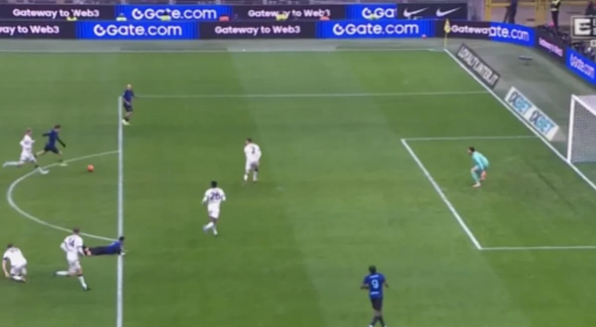 Co za bomba Piotra Zielińskiego. Cudowny gol, Włosi oszaleli