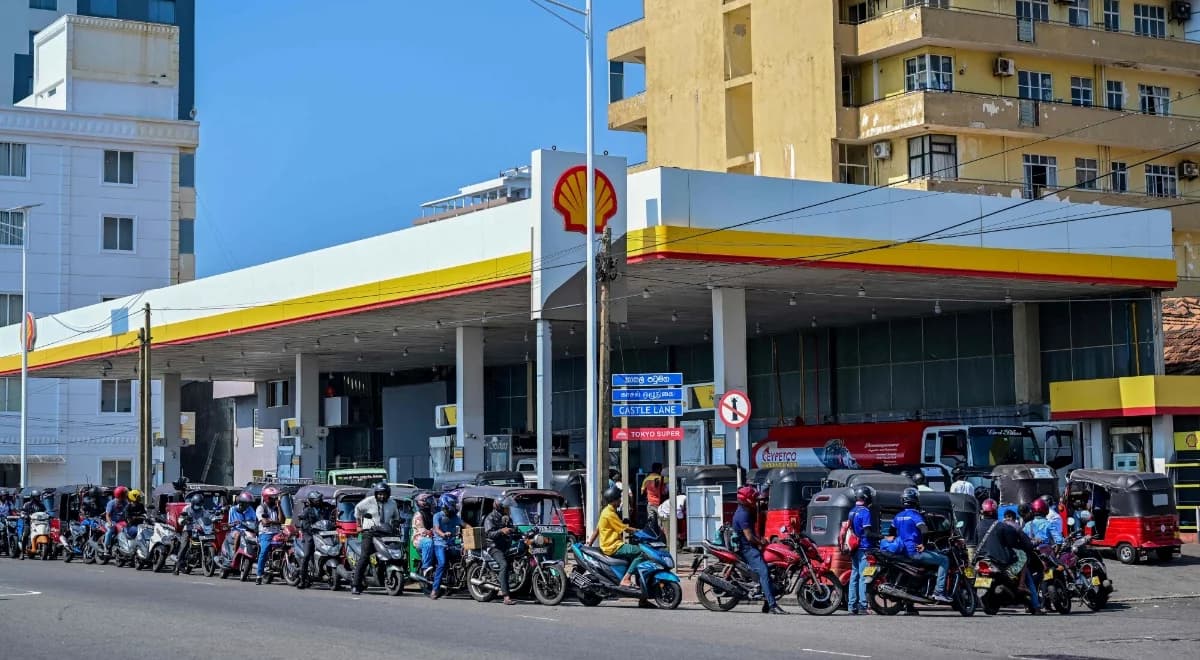 Dodatkowy dzień wolny od pracy. Kraj wprowadza go, by oszczędzać paliwo