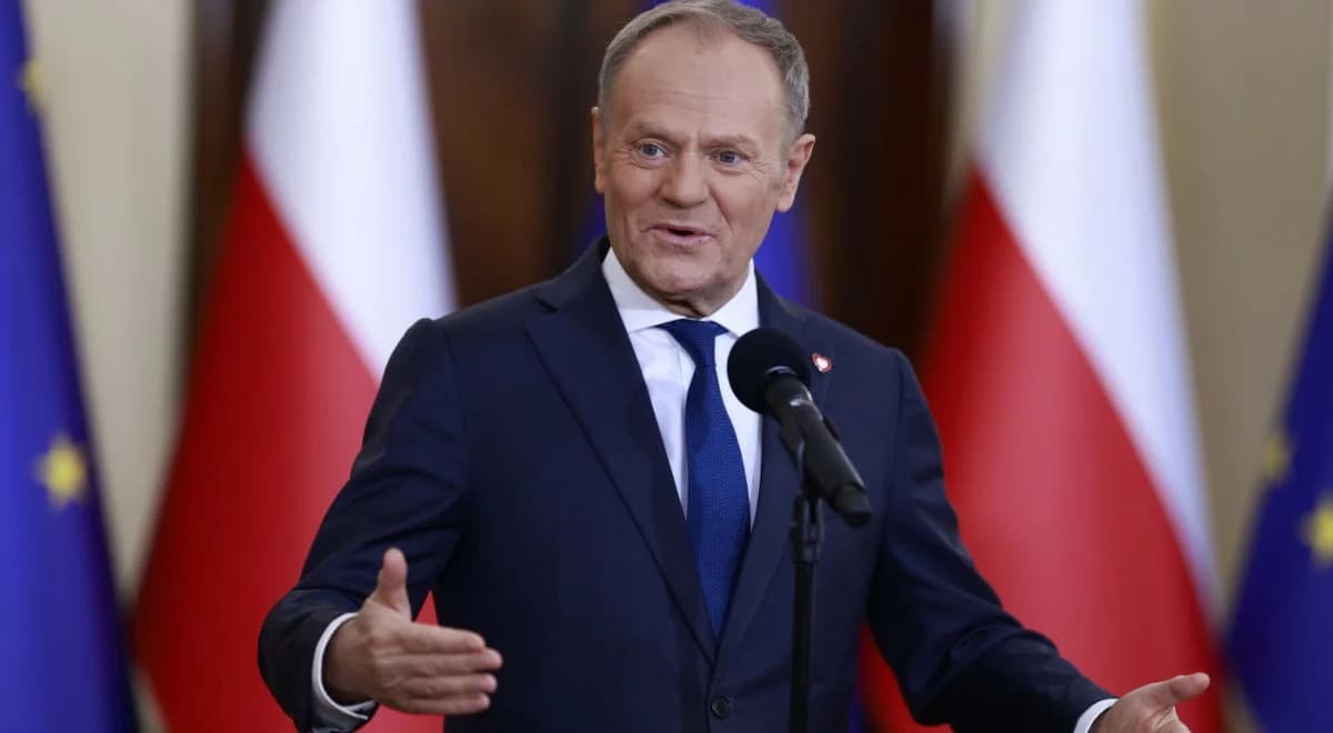 Zagranica masowo googluje Polskę. Tusk pokazuje, o co pytają