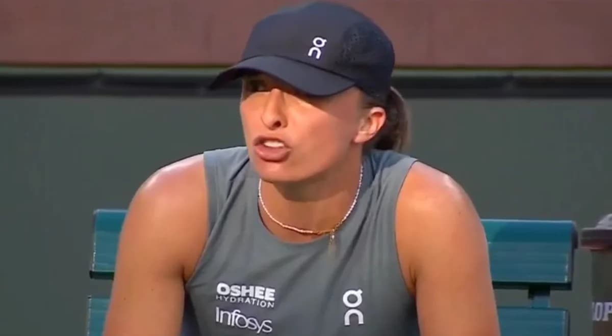 Sfrustrowana Świątek rzuciła ręcznikiem i krzyczała. Emocje wzięły górę [wideo]