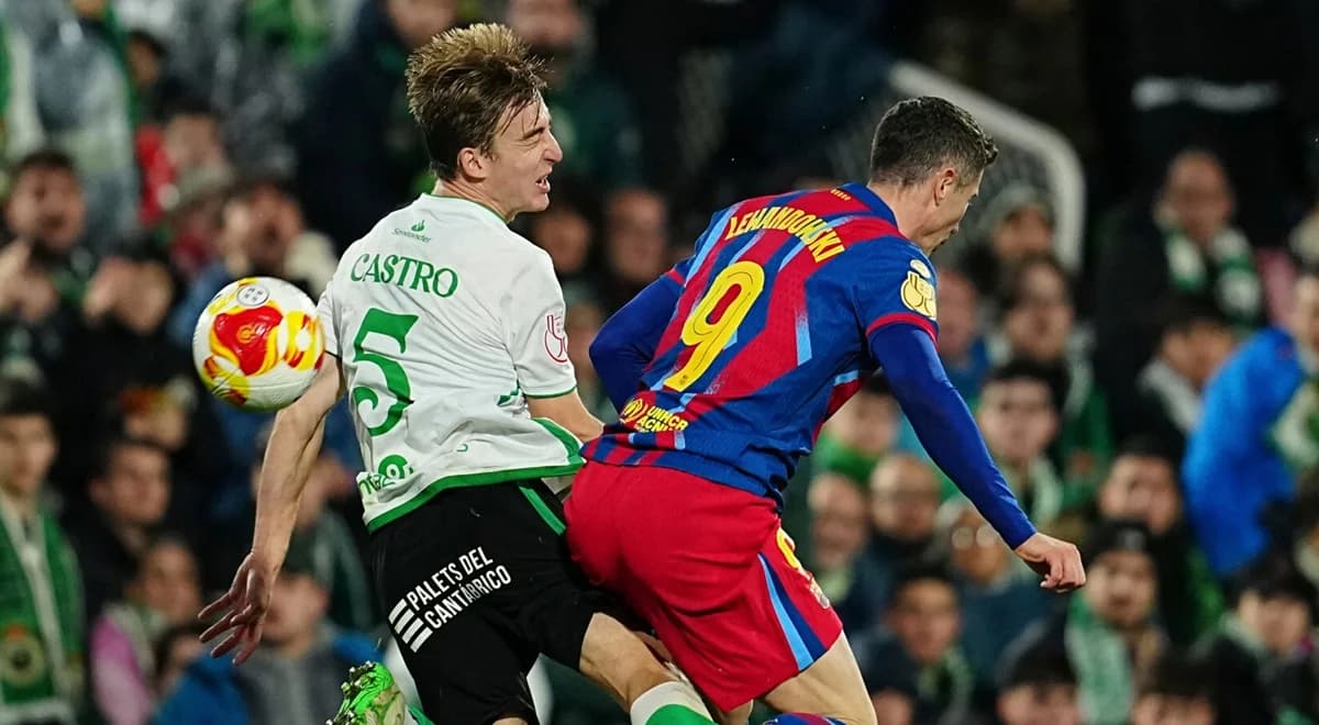 Sceny po golu Barcelony w Pucharze Króla. Yamal przepraszał Lewandowskiego