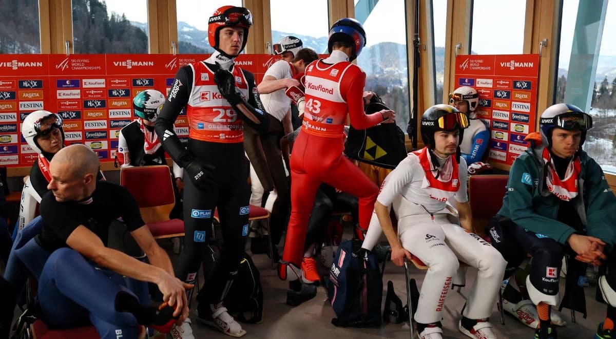 O której godzinie skoki w Oberstdorfie 24.01? Kiedy loty na MŚ