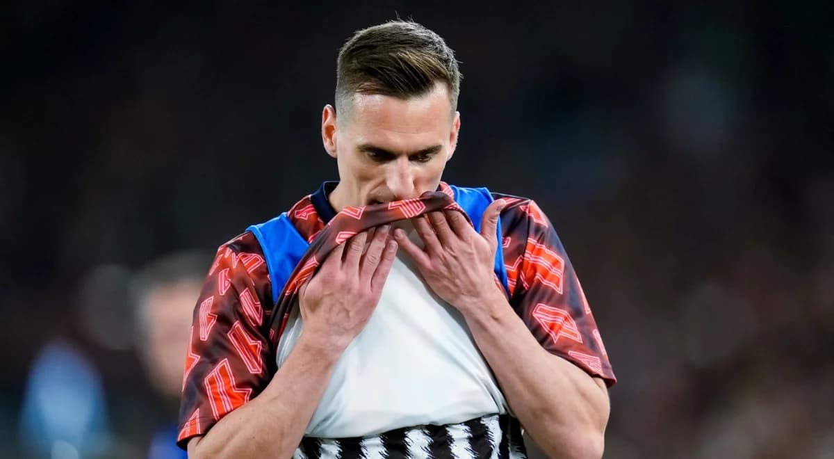 To koniec dla Arkadiusza Milika. Włosi ogłaszają. "Ależ szkoda"