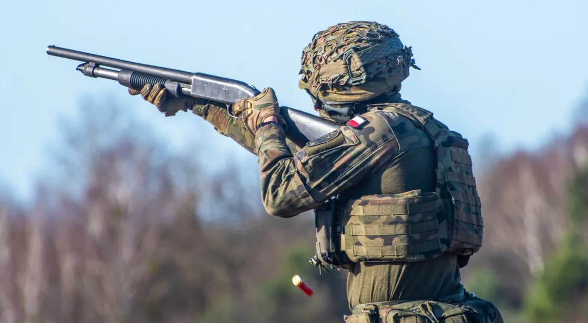 Polacy podzieleni w ocenie programu SAFE. Jest nowy sondaż