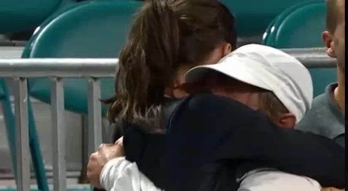 Sensacyjna porażka Świątek z Linette. Tak na trybunach zareagowała Radwańska [WIDEO]