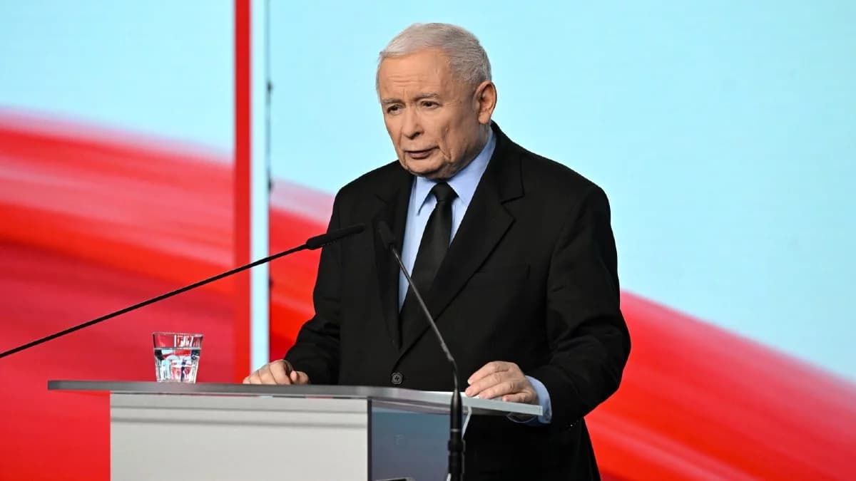 Rozłam dwóch płuc PiS. "Kaczyński coraz bardziej bezradny"