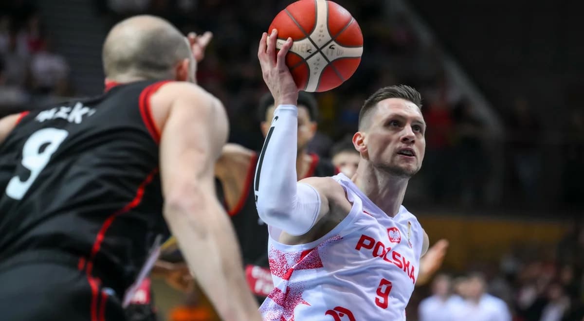Debiutant błyszczał w kadrze Biało-Czerwonych. Koszykarze krok bliżej MŚ