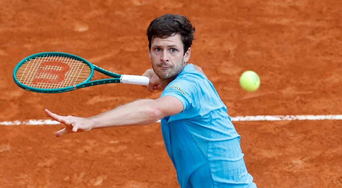 Waleczny Hubert Hurkacz przełamał fatalną passę. Zwycięski bój w Monte Carlo