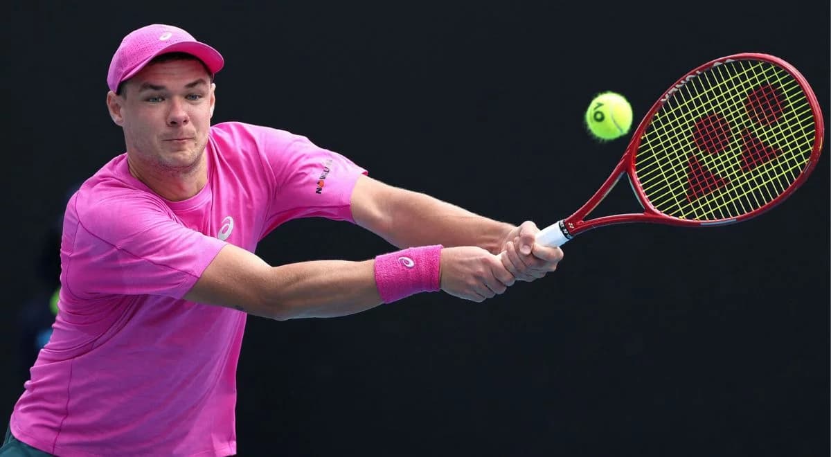 Koniec serii Biało-Czerwonych na Roland Garros. Krótka przygoda Majchrzaka 