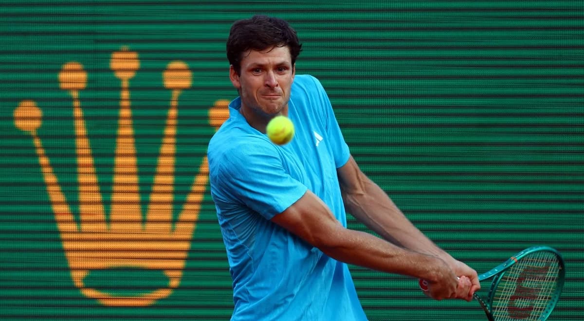 10 miejsc w górę. Duży awans Hurkacza w rankingu ATP po finale w Cagliari
