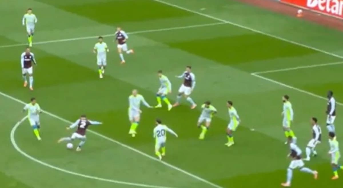 Cudowny gol Casha z Manchesterem City. Huknął jak z armaty [WIDEO]