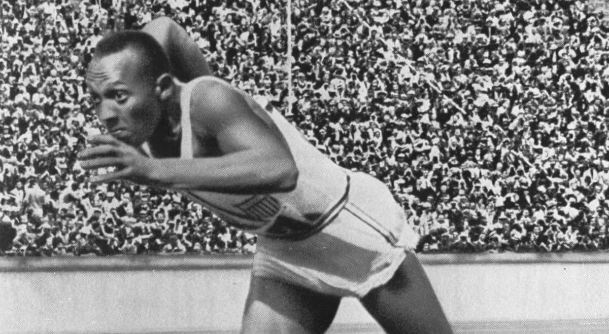 Jesse Owens - szybszy od propagandy