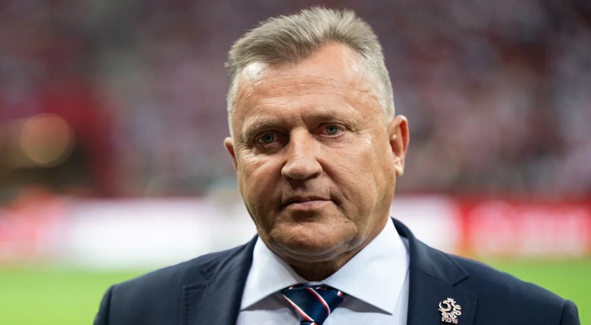 Kulesza zdradził, jakiego trenera zatrudni. "Musi wyzwolić u piłkarzy charakter"