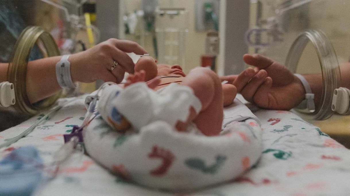 Duża zmiana dla rodziców wcześniaków. Od dziś dłuższy urlop macierzyński. Na jakich zasadach?