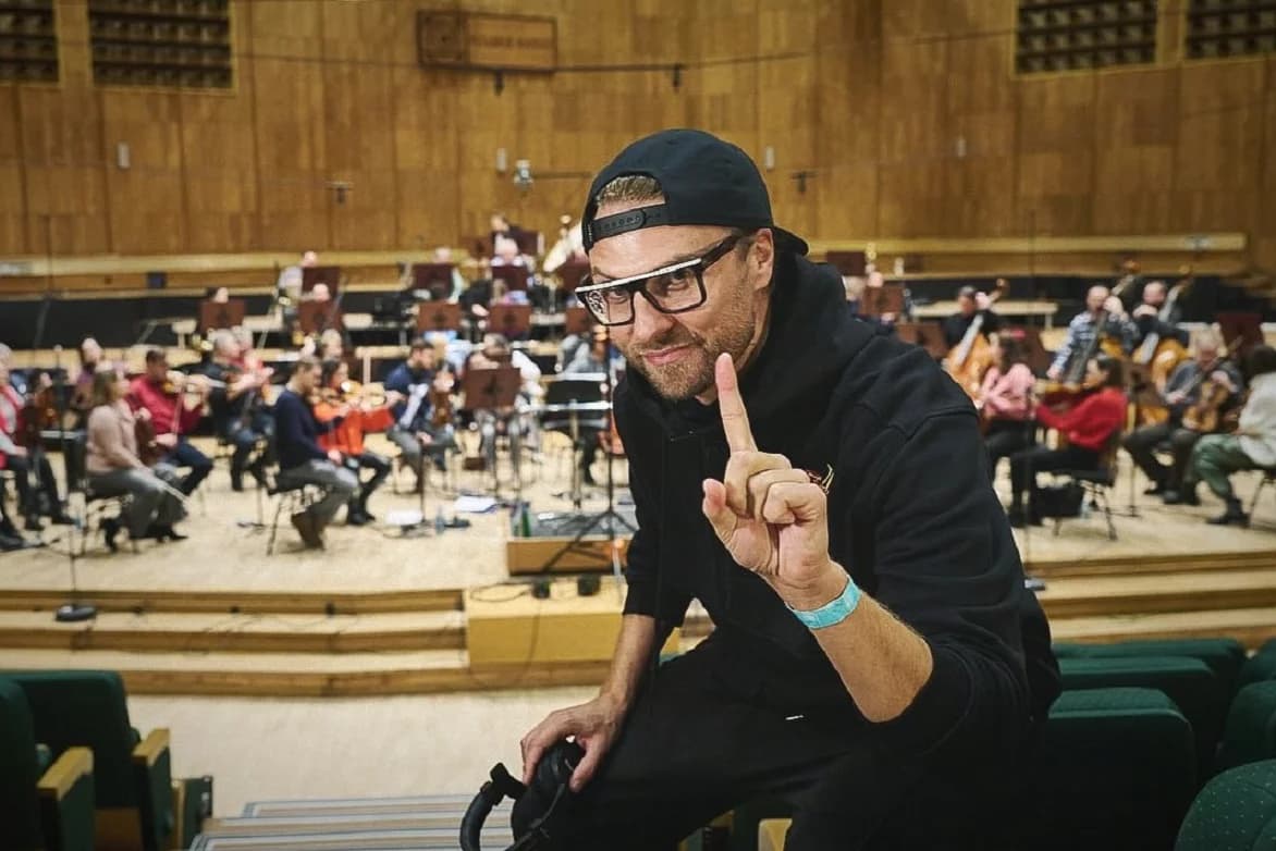 Nowa oprawa dźwiękowa radiowej Jedynki. L.U.C.: sprawimy, że ludzie będą szczęśliwsi