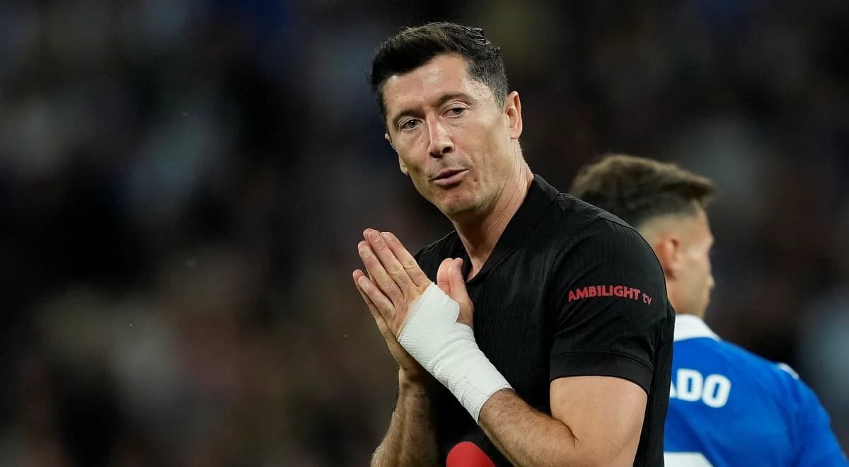 Kolejne trofeum do kolekcji. Robert Lewandowski absolutnym rekordzistą